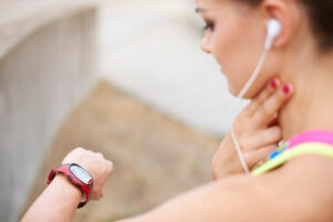 5-caracteristicas-al-momento-de-elegir-un-monitor-cardiaco