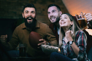 Unas persona representando el concepto "Super Bowl LIX Productos NFL, botana y un gran medio tiempo".