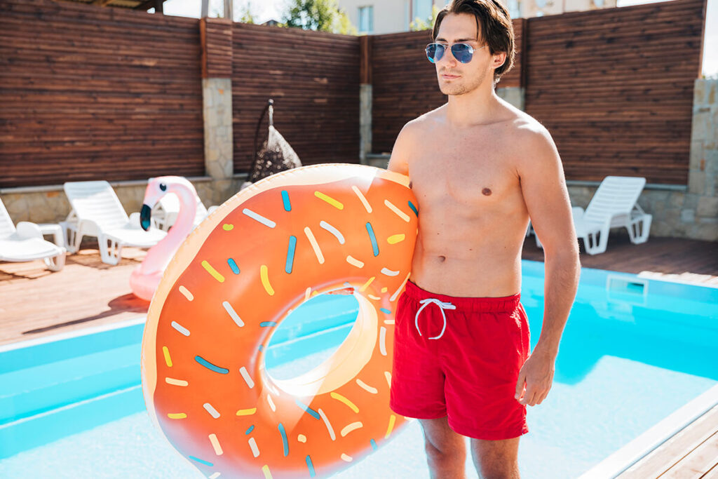 recomendaciones-para-elegir-traje-de-baño-para-hombre