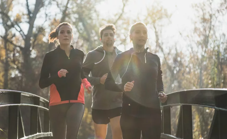 ¿Cómo hacer running en pareja o en grupo?