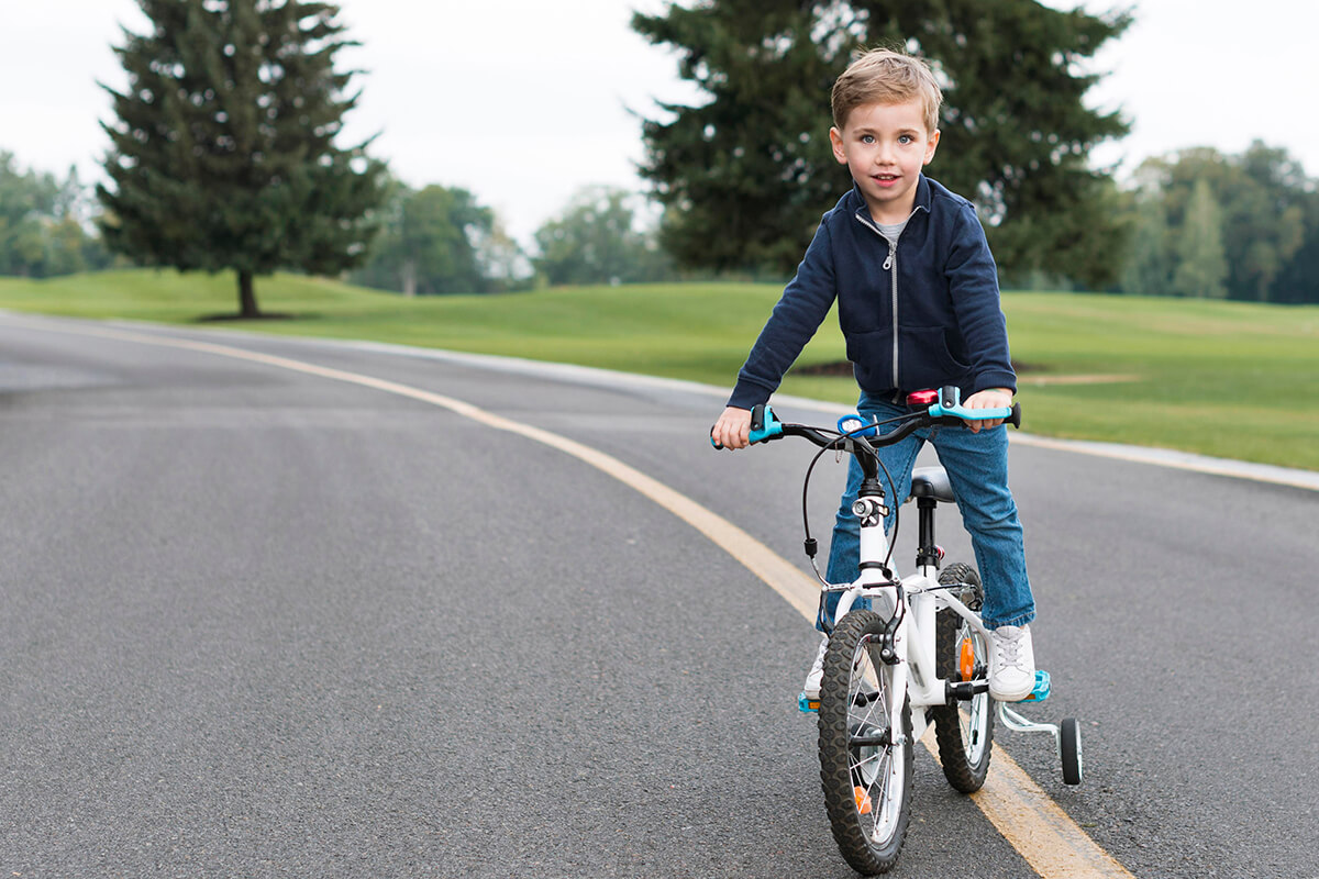 Conoce los elementos de una bicicleta para niños y cómo elegir la adecuada.