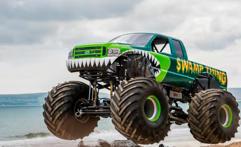 Monster Jam, un espectáculo deportivo bastante extremo