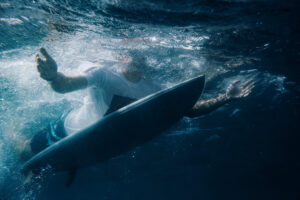 movimientos-basicos-de-surf