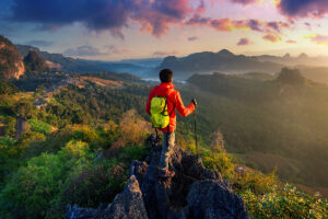 ponte-en-accion-con-campismo-excursionismo-y-senderismo
