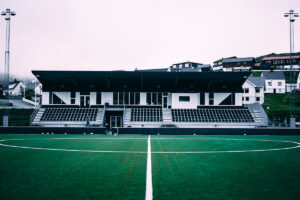 que-tan-gande-es-una-cancha-de-futbol