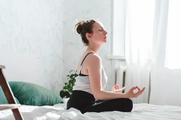 beneficios-de-meditar-antes-de-dormir