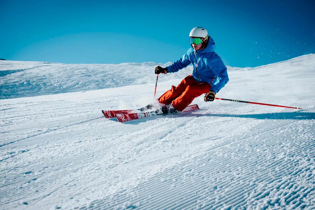 esquiar-en-la-nieve