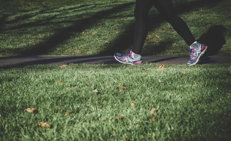 Convierte tus caminatas en rutinas de ejercicio